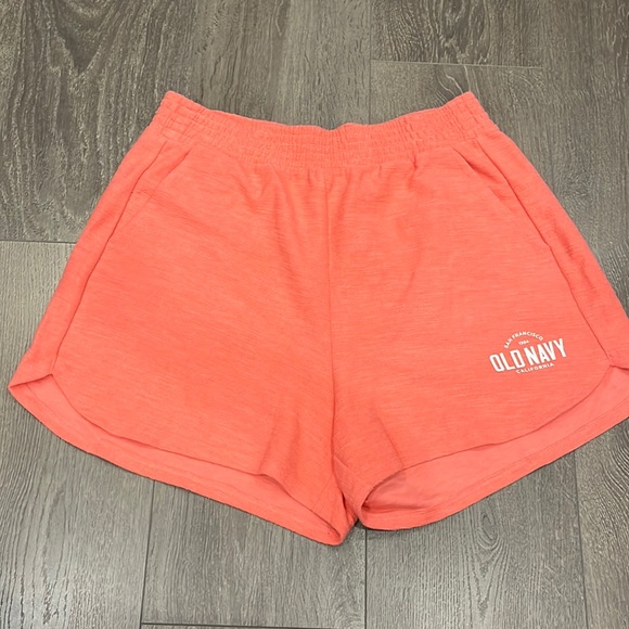 Old navy sweat shorts - Picture 1 of 4